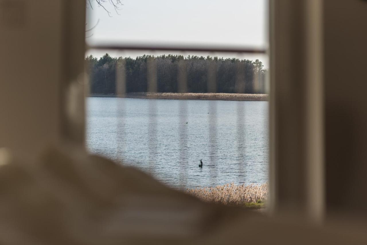 5 Sterne Ferienhaus Direkt Am See Mit Sauna-Kamin-Garten Krakow am See Exterior foto